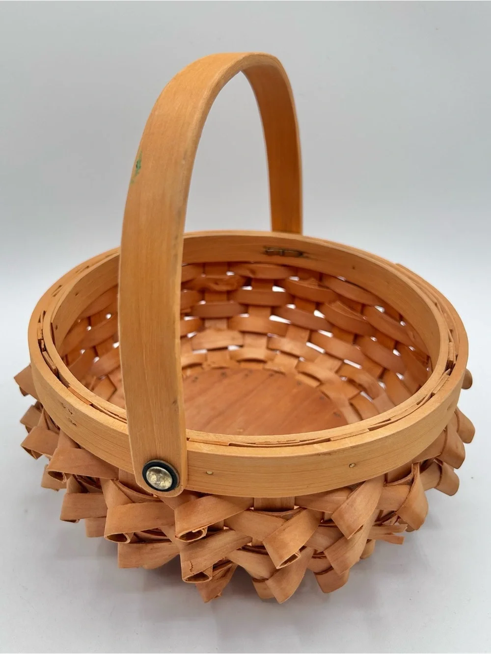 Vintage Porcupine Curl Woven Tree Trimming Basket Swinging Handle Farmhouse 8